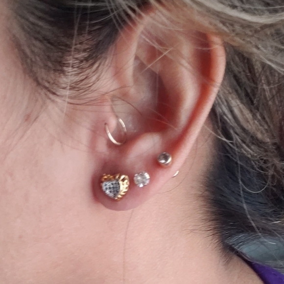 Hearts shaped earrings - Picture 5 of 8